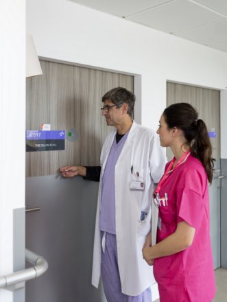 Médecin et infirmière